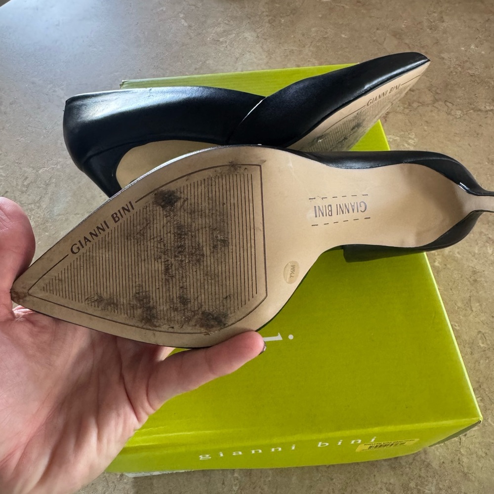Gianni Bini “Venicia” d’Orsay Heels-Black Leather-Size 7.5 Medium - Picture 8 of 9